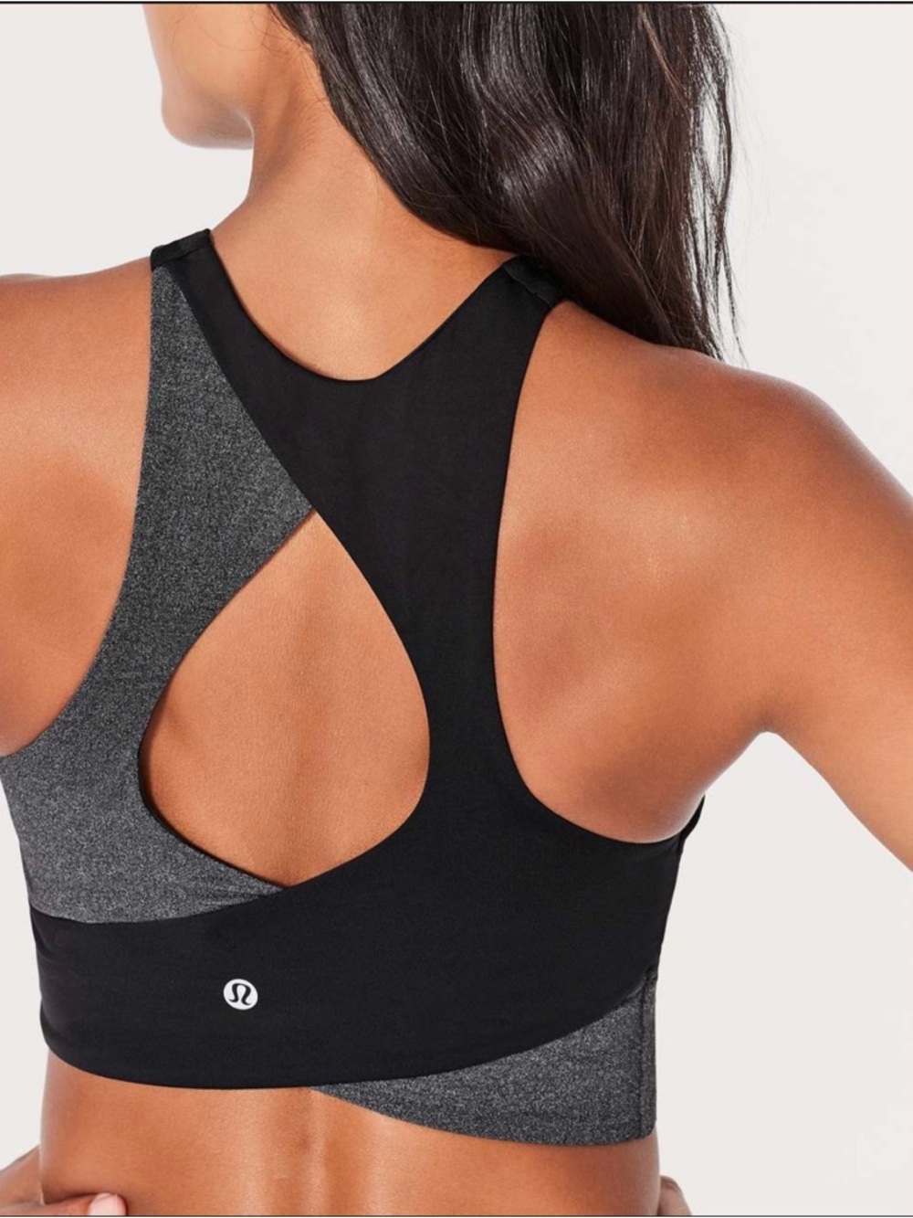 Lululemon back in action sports bra 8